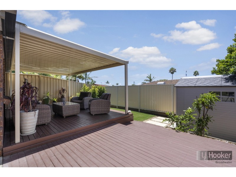1/179 Olsen Avenue, Labrador QLD 4215
