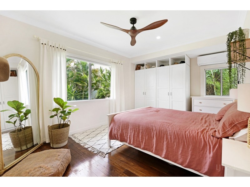 40 Iando Street, Coombabah QLD 4216