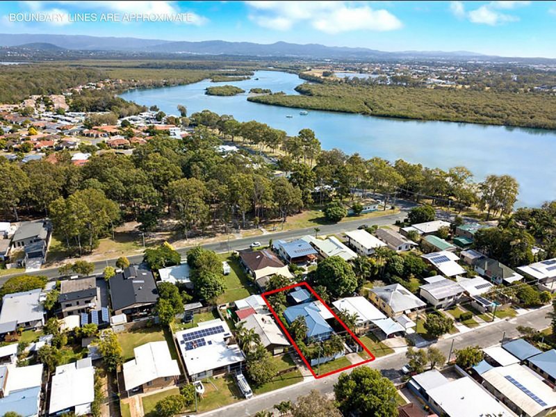 40 Iando Street, Coombabah QLD 4216