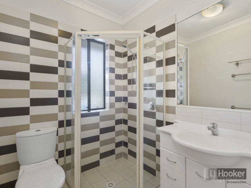 16/170 Whiting Street, Labrador QLD 4215