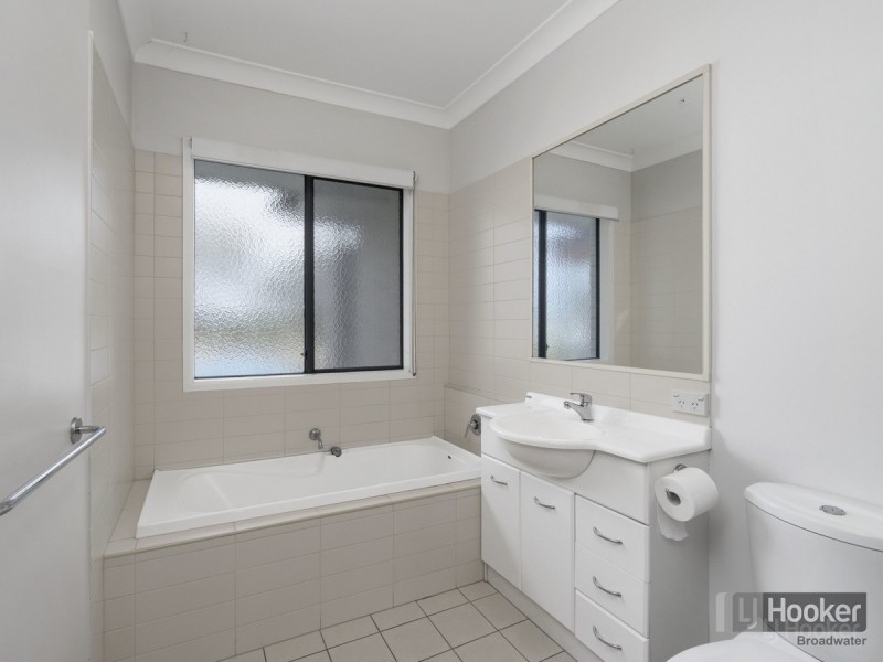 16/170 Whiting Street, Labrador QLD 4215