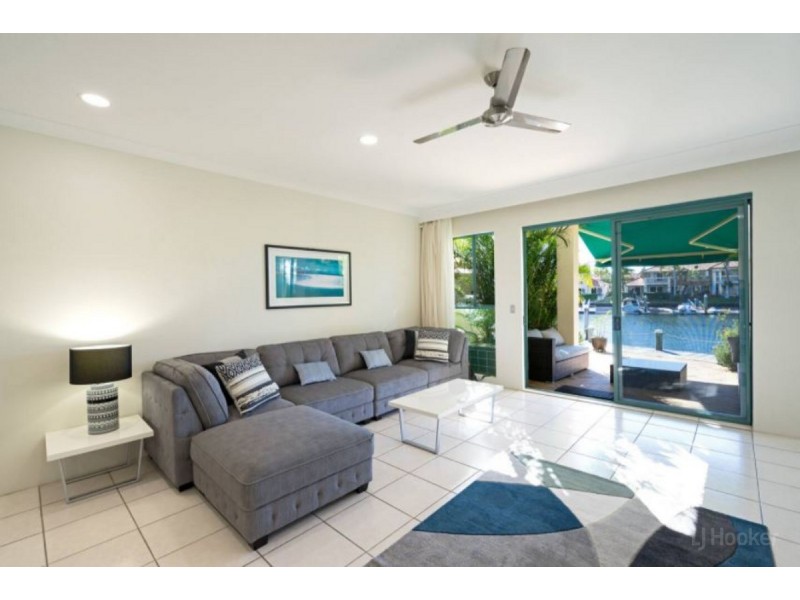 36/3 Lee Road, Runaway Bay QLD 4216