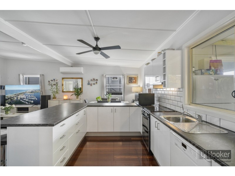 120 Johnston Street, Southport QLD 4215