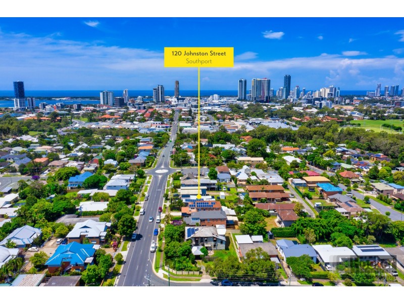 120 Johnston Street, Southport QLD 4215