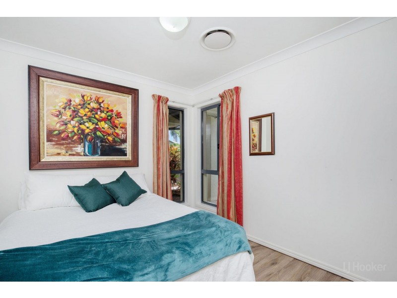 17 Shinnecock Close, Hope Island QLD 4212