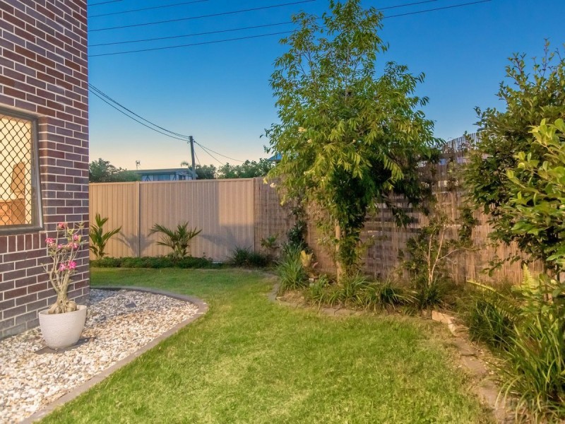 20 Third Avenue, Labrador QLD 4215