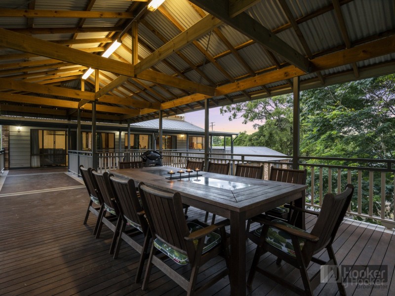 9 Pinewood Street, Upper Coomera QLD 4209