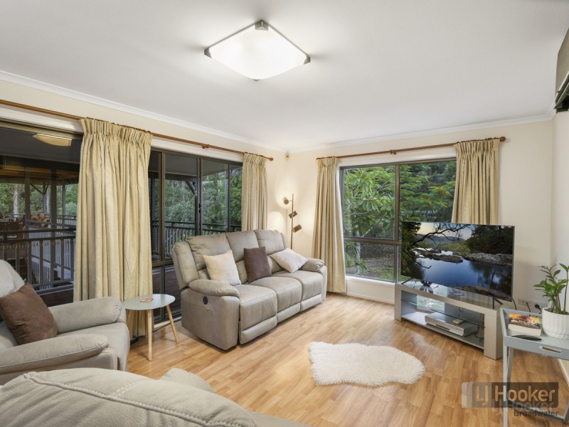 9 Pinewood Street, Upper Coomera QLD 4209