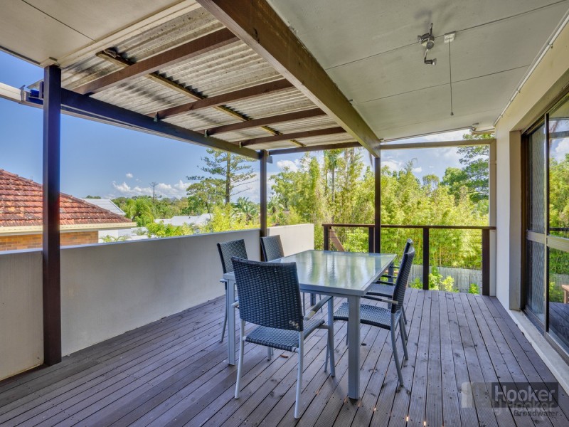 36 Chester Terrace, Southport QLD 4215