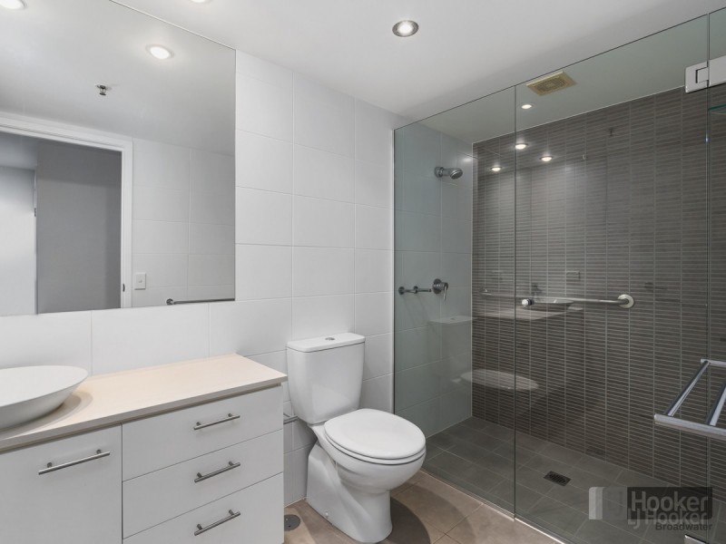 1510/33 T E Peters Drive, Broadbeach QLD 4218