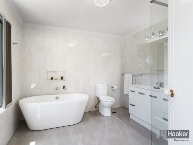 27/100 Morala Avenue, Runaway Bay QLD 4216