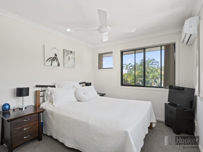 27/100 Morala Avenue, Runaway Bay QLD 4216
