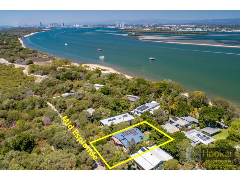 20 Mid Esplanade, South Stradbroke QLD 4216