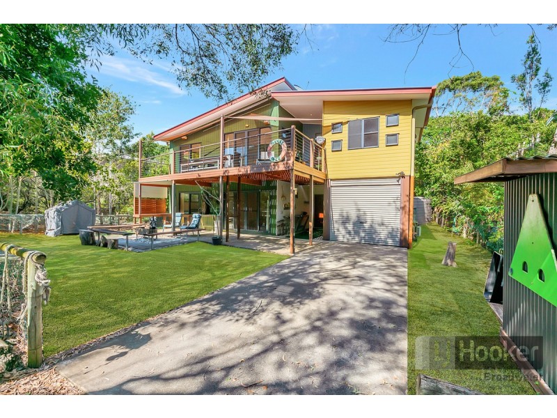 20 Mid Esplanade, South Stradbroke QLD 4216