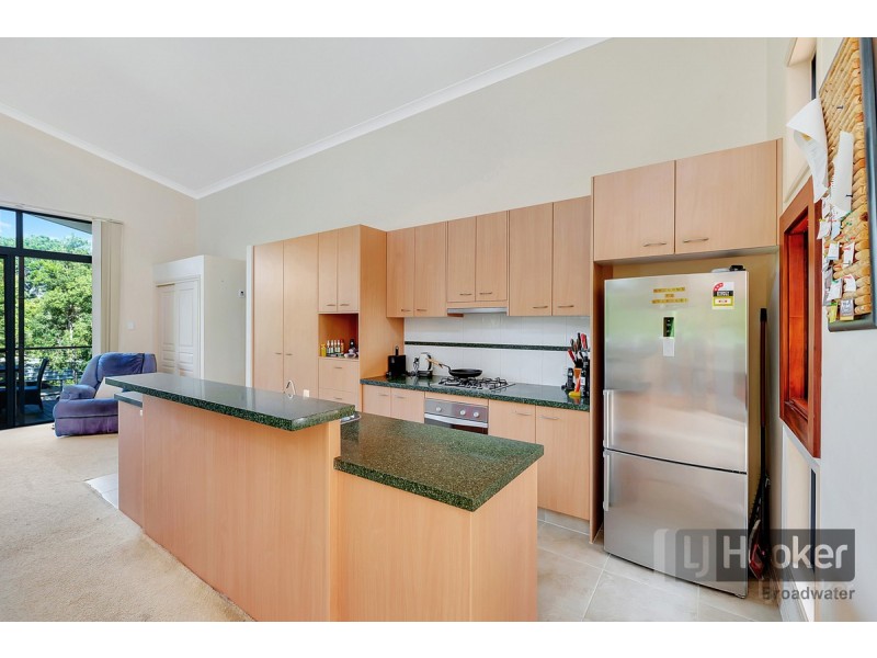 20 Mid Esplanade, South Stradbroke QLD 4216