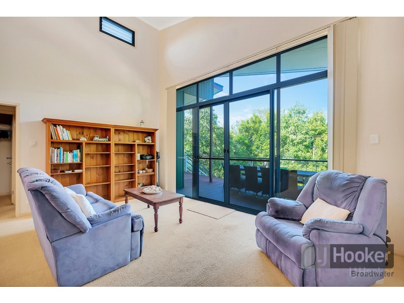 20 Mid Esplanade, South Stradbroke QLD 4216