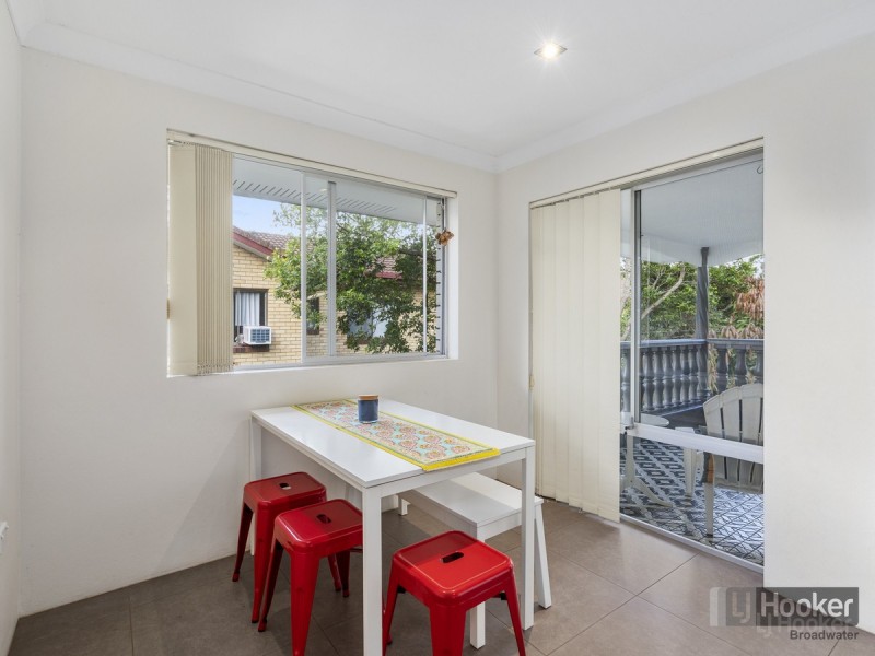 9/216 Marine Parade, Labrador QLD 4215