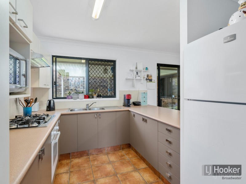 19 Matisse Court, Coombabah QLD 4216