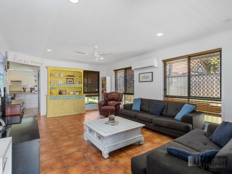 19 Matisse Court, Coombabah QLD 4216