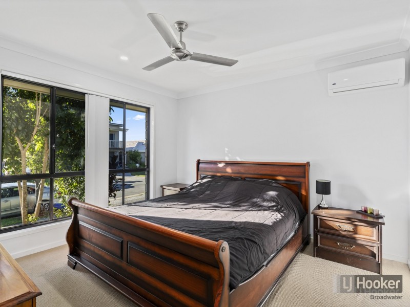 72 Fountain Street, Pimpama QLD 4209