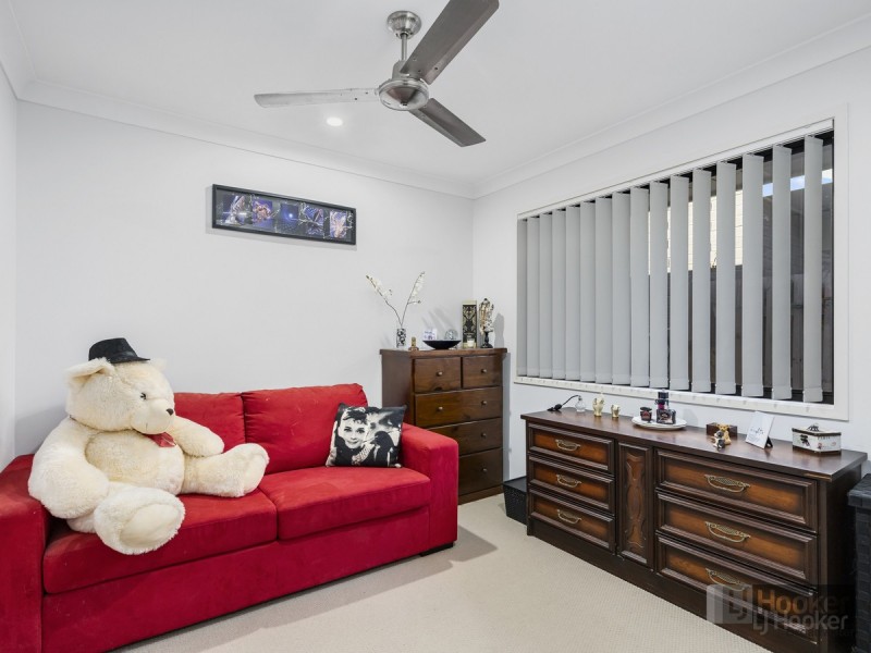 72 Fountain Street, Pimpama QLD 4209