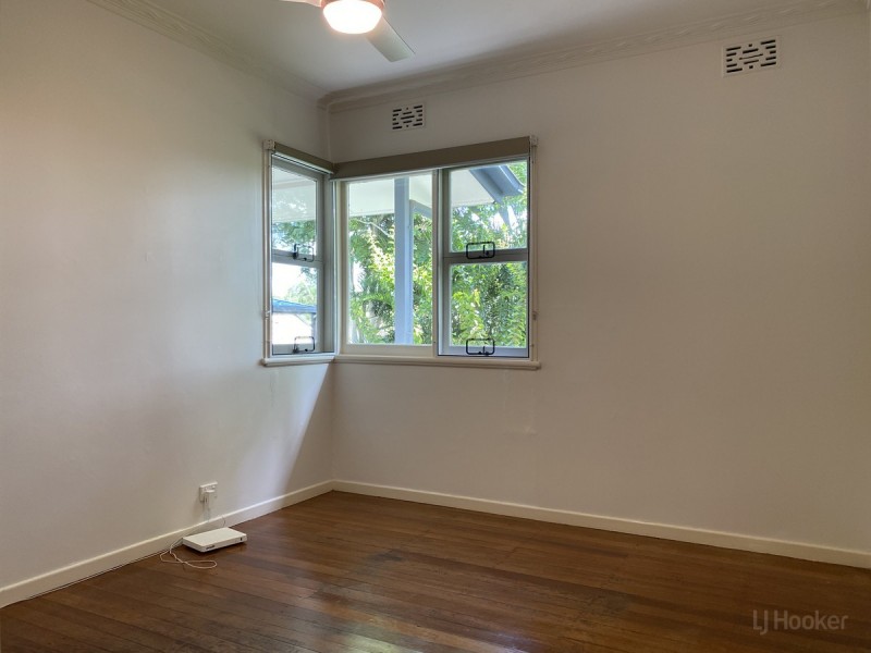 15 Billington Street, Labrador QLD 4215