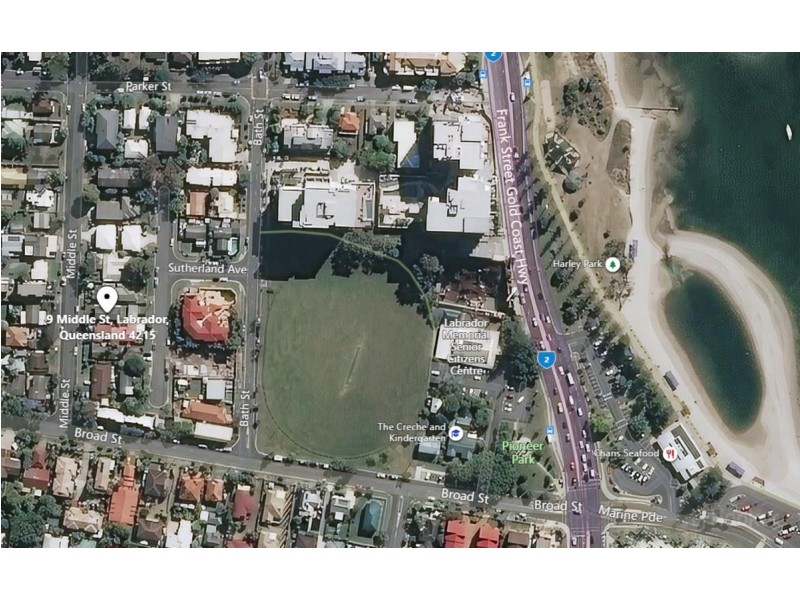 2/9 Middle Street, Labrador QLD 4215