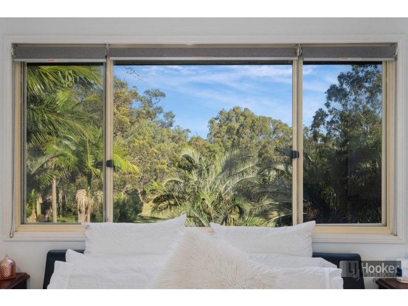 52 Arnold Palmer Drive, Parkwood QLD 4214