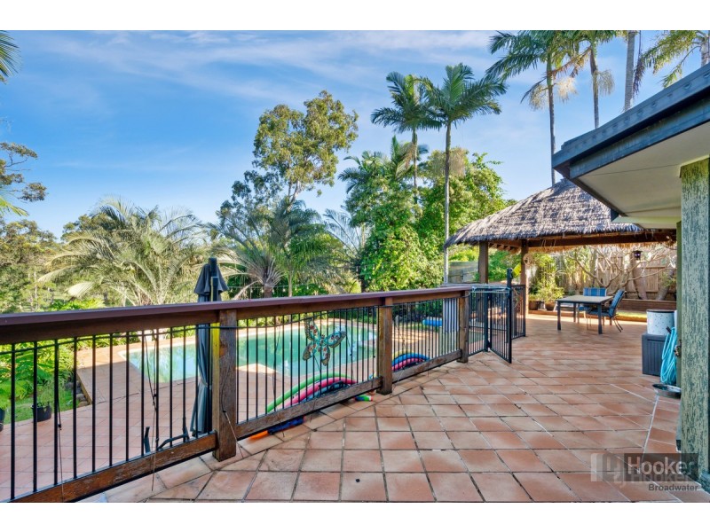 52 Arnold Palmer Drive, Parkwood QLD 4214