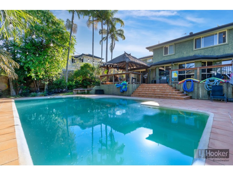 52 Arnold Palmer Drive, Parkwood QLD 4214