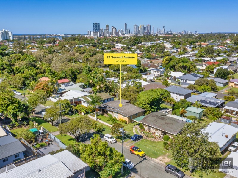12 Second Avenue, Labrador QLD 4215