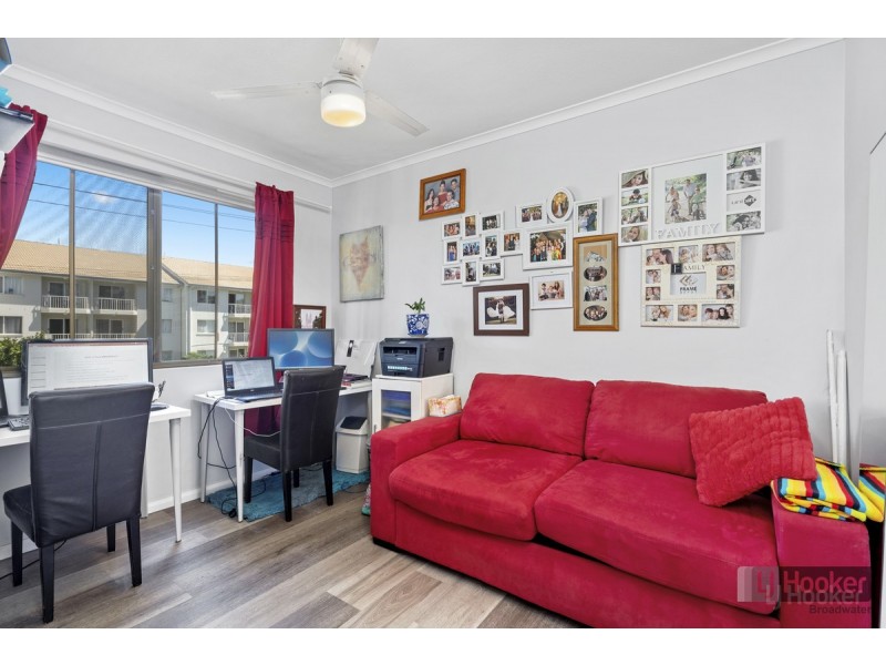 17/490 Marine Parade, Biggera Waters QLD 4216