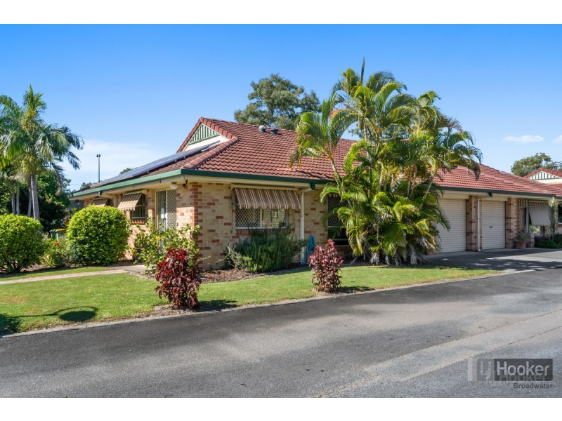 1/2 Brown Street, Labrador QLD 4215