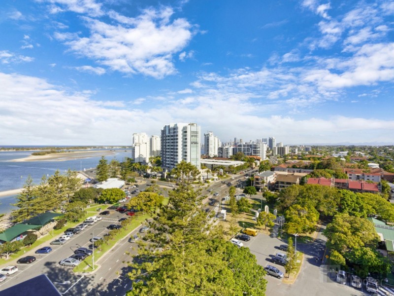 804/372 Marine Parade, Labrador QLD 4215