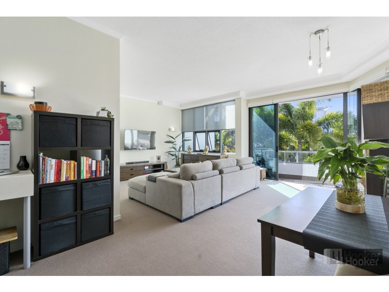 P11/28 Bayview Street, Runaway Bay QLD 4216