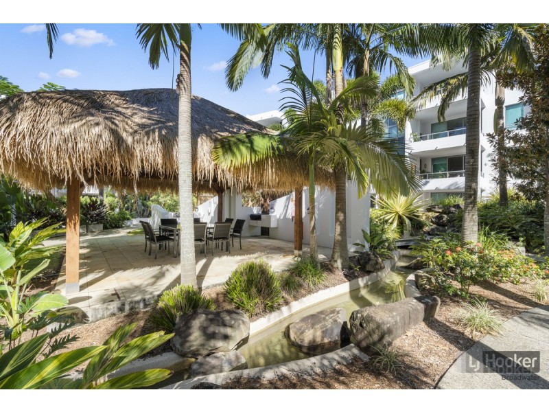 P11/28 Bayview Street, Runaway Bay QLD 4216