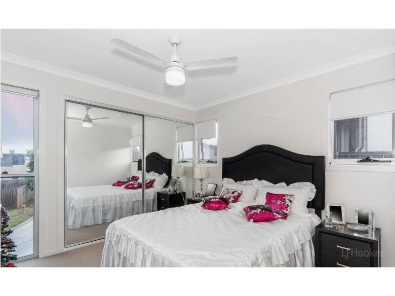 5 Savanna Gardens, Pimpama QLD 4209