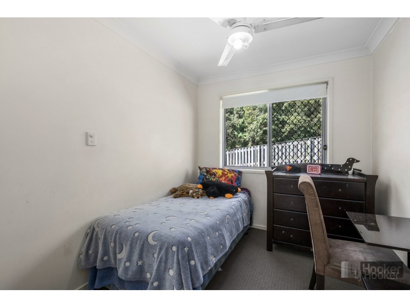 31 Elkins Street, Pacific Pines QLD 4211