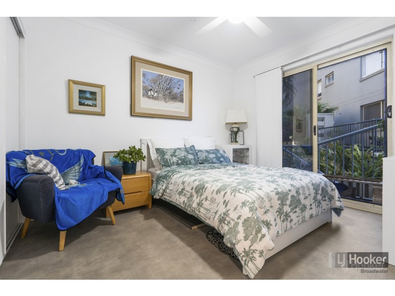 1/416 Marine Parade, Biggera Waters QLD 4216