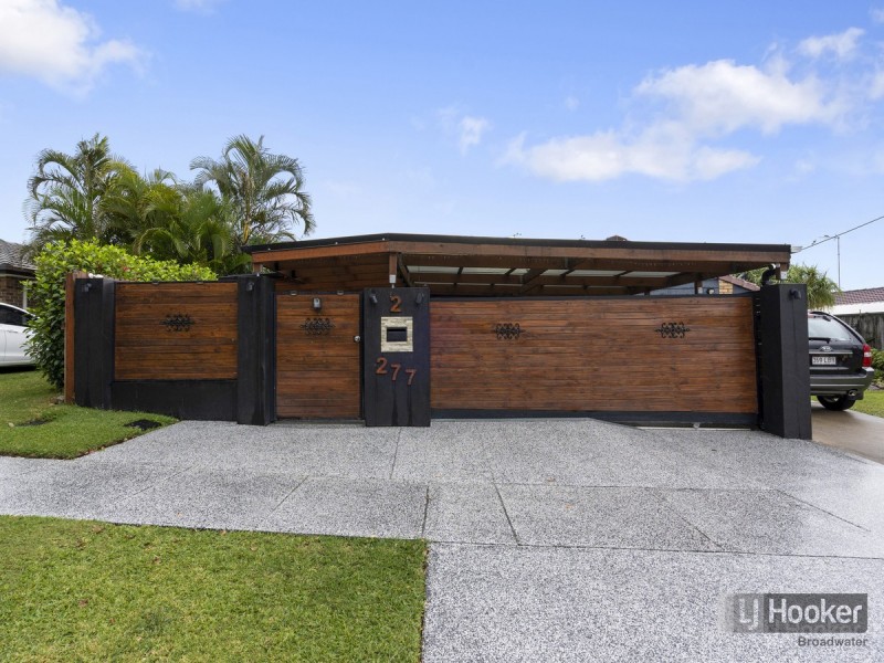 2/277 Government Road, Labrador QLD 4215