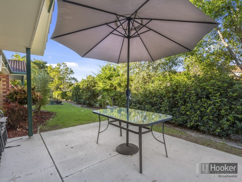 19/2 Brown Street, Labrador QLD 4215