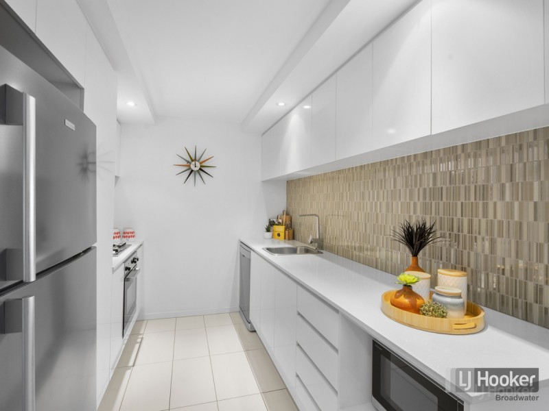 504/11 Compass Drive, Biggera Waters QLD 4216