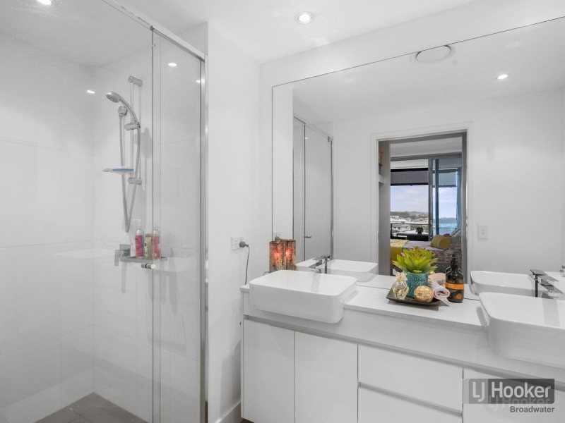 504/11 Compass Drive, Biggera Waters QLD 4216