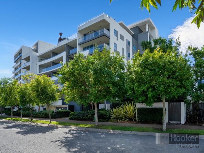 504/11 Compass Drive, Biggera Waters QLD 4216