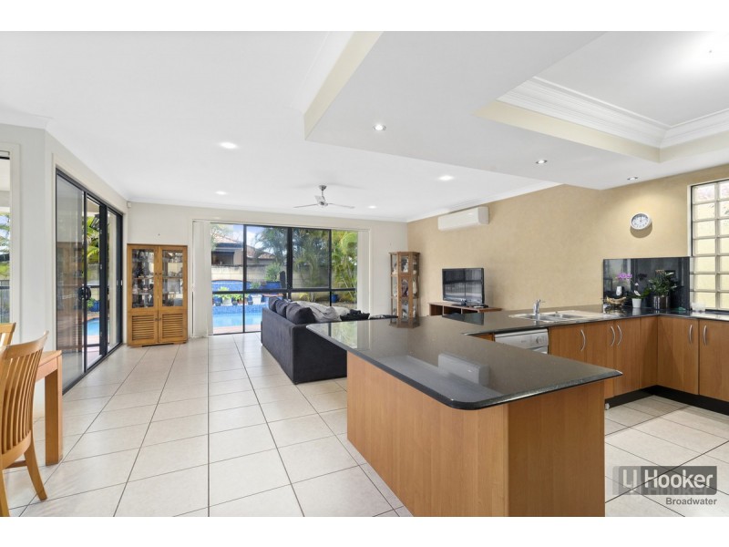 45 John Dalley Drive, Helensvale QLD 4212