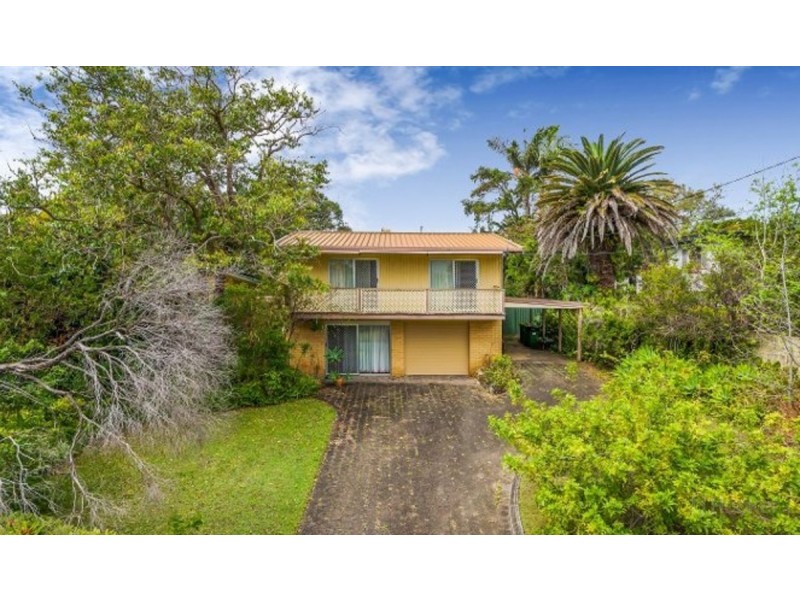 19 Lergessner, Biggera Waters QLD 4216