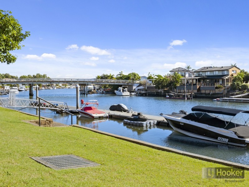 23/100 Morala Avenue, Runaway Bay QLD 4216