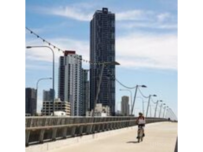 165 Marine Parade, Southport QLD 4215