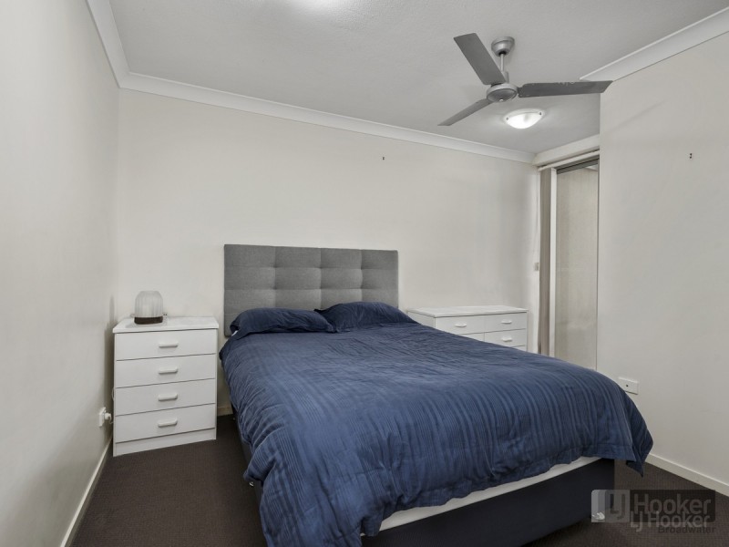 8/8-12 Proud Street, Labrador QLD 4215