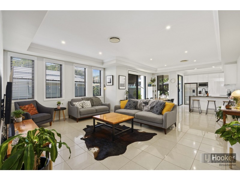 1/42 Parr Street, Biggera Waters QLD 4216